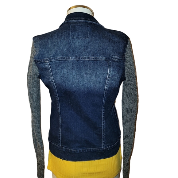 Jean jacket - Picture 6 of 15